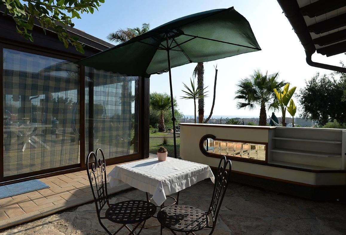 Sunset House Apartment ซานเลโอเน ภายนอก รูปภาพ